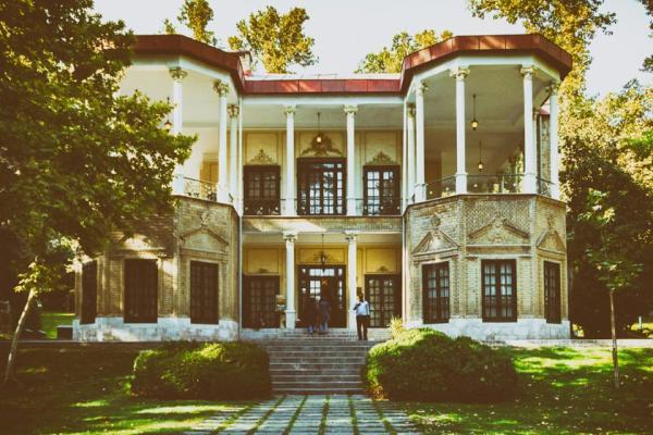 کوشک احمدشاهی، میزبان عکس ها و اسناد مربوط به دوران احمدشاه قاجار